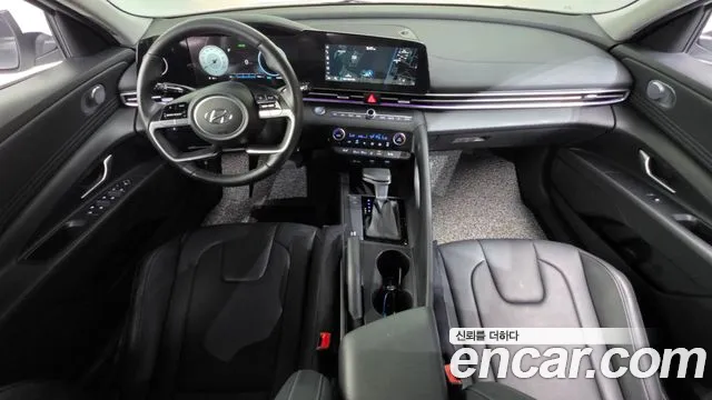 Hyundai Avante CN7 — Фото автомобиля 10
