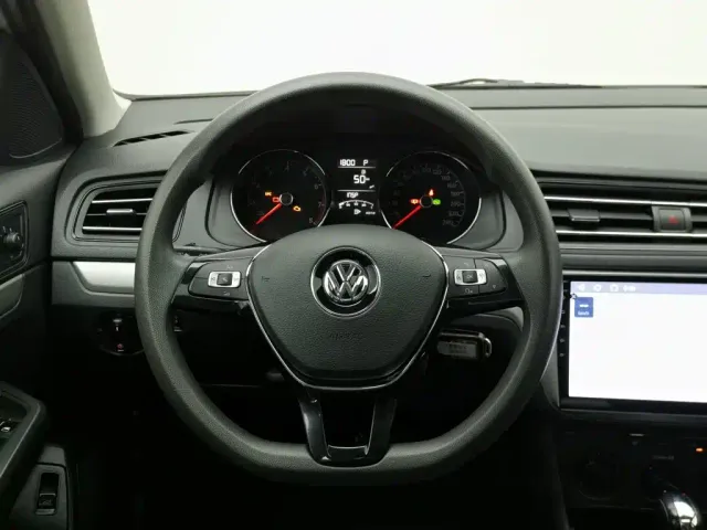 Volkswagen Lavida — Фото автомобиля 11