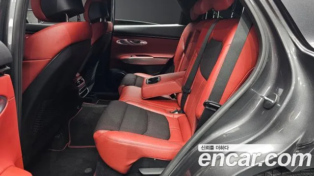 Genesis GV70 2.5T Бензин 2WD — Фото автомобиля 11