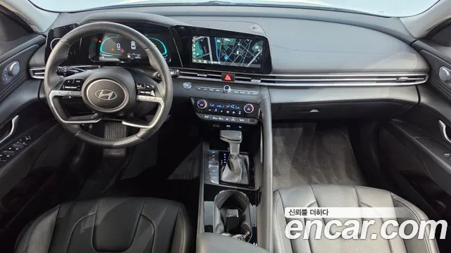 Hyundai Avante CN7 — Фото автомобиля 10