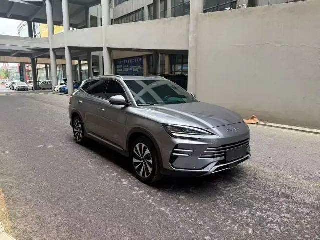BYD Song PLUS — Фото автомобиля 3