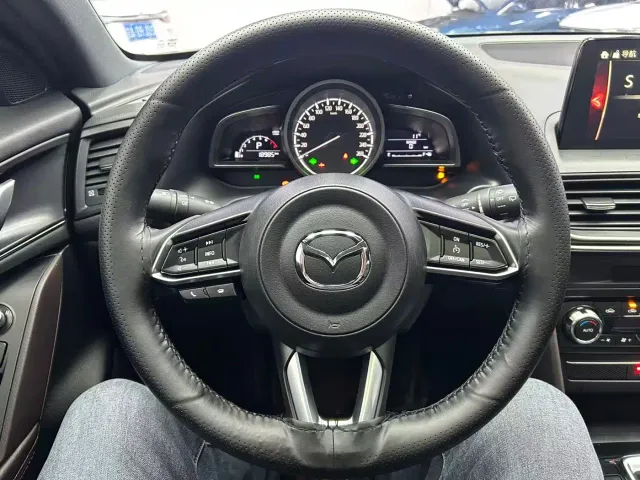 Mazda CX-4 — Фото автомобиля 13