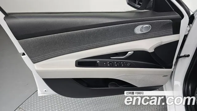 Hyundai Avante CN7 — Фото автомобиля 23