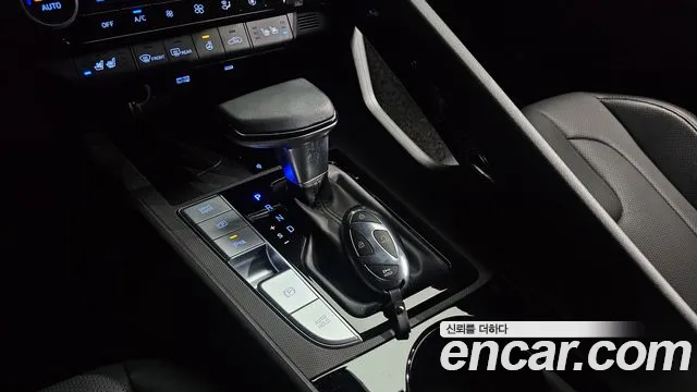 Hyundai Avante — Фото автомобиля 12