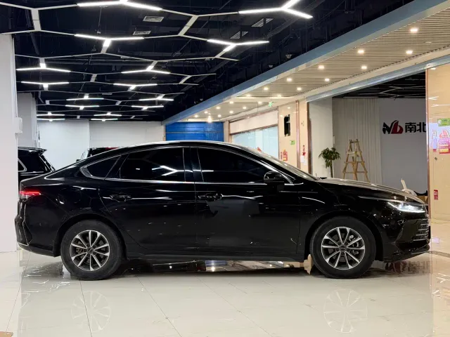 BYD Destroyer 05 — Фото автомобиля 4