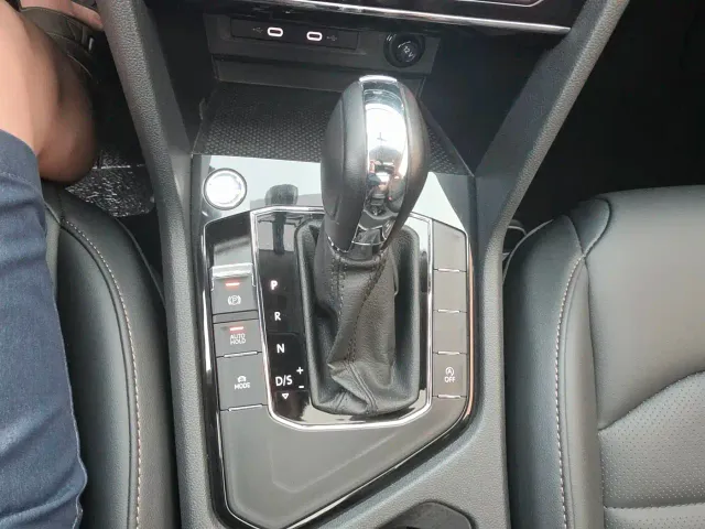 Volkswagen Tharu — Фото автомобиля 16