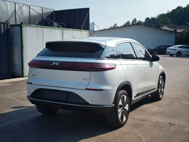 Xpeng G3 — Фото автомобиля 4