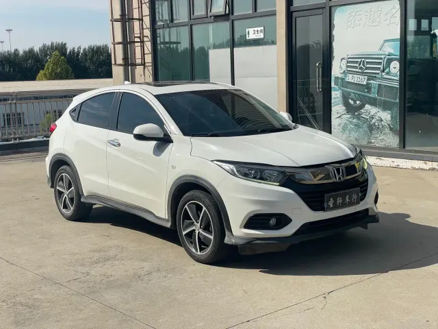 Honda Vezel — Фото автомобиля 3