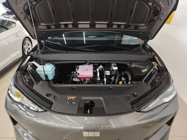 Geely Galaxy E5 — Фото автомобиля 19