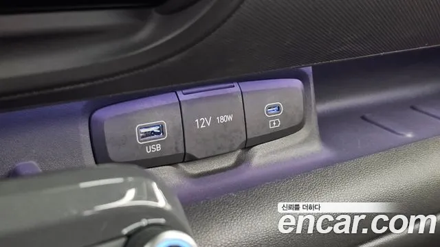 Hyundai Casper Casper Electric Inspiration — Фото автомобиля 30