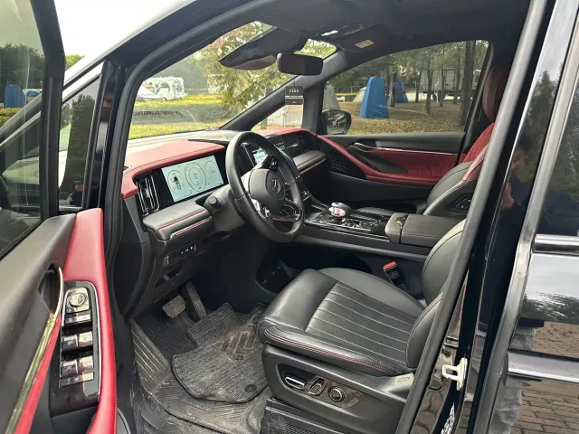 GAC Trumpchi E9 — Фото автомобиля 4
