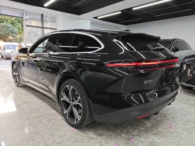 Nio ET5 Touring — Фото автомобиля 4