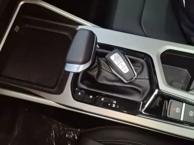 Geely Emgrand — Фото автомобиля 13