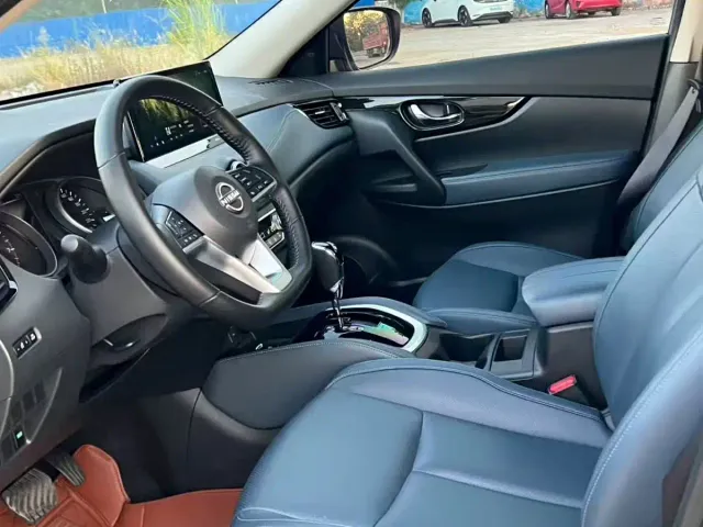Nissan X-Trail — Фото автомобиля 6