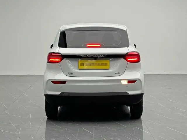 Leapmotor T03 — Фото автомобиля 5