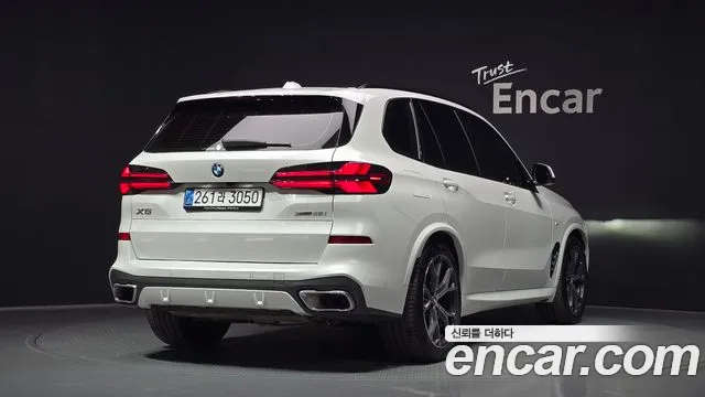 BMW X5 xDrive 40i M Sport — Фото автомобиля 2
