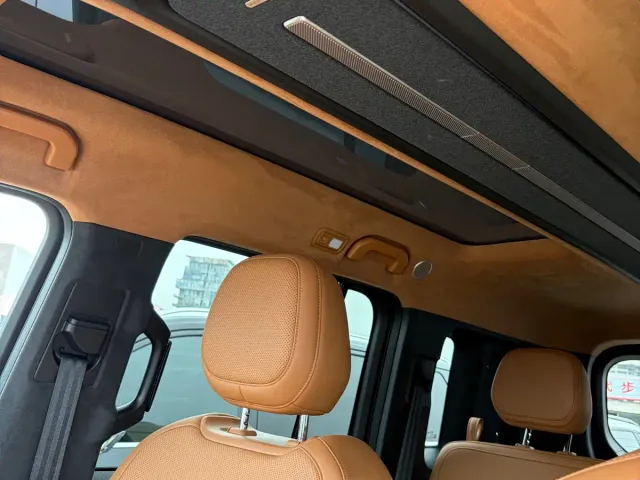 iCAR V27 — Фото автомобиля 19