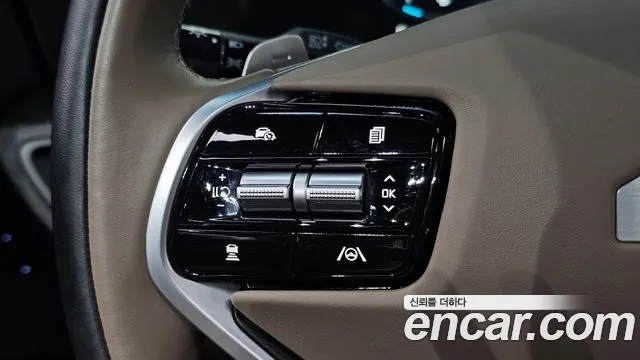 Kia K8 K8 Hybrid — Фото автомобиля 28