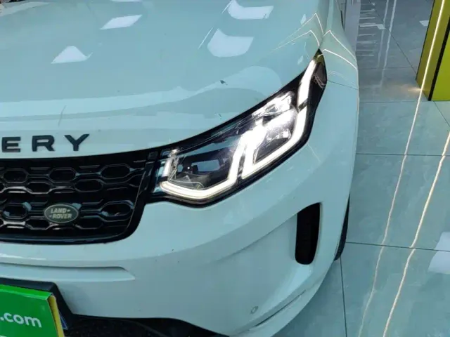 Land Rover Discovery Sport — Фото автомобиля 23