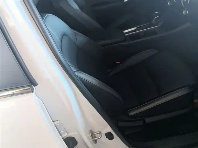 Nissan Sylphy — Фото автомобиля 24