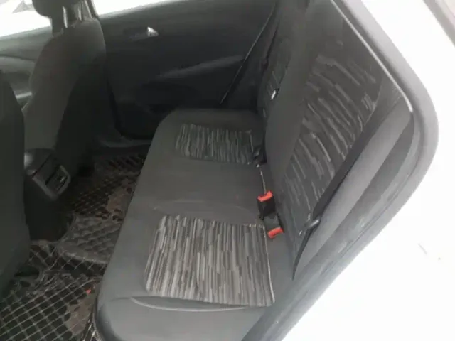 Chevrolet Monza — Фото автомобиля 16