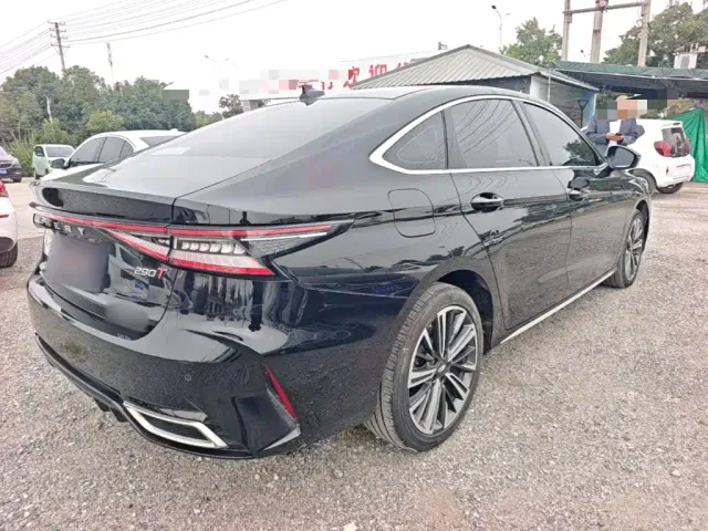 Chery Arrizo 8 — Фото автомобиля 6