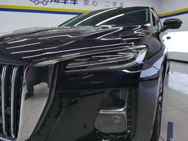 Hongqi H5 — Фото автомобиля 5