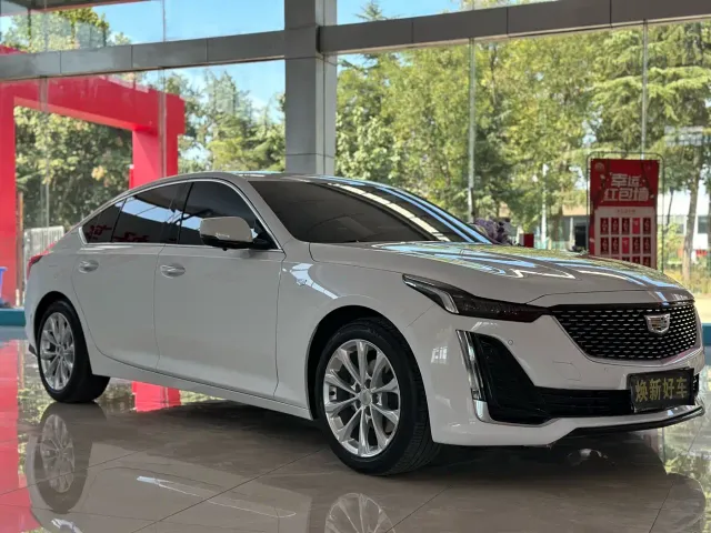 Cadillac CT5 — Фото автомобиля 2