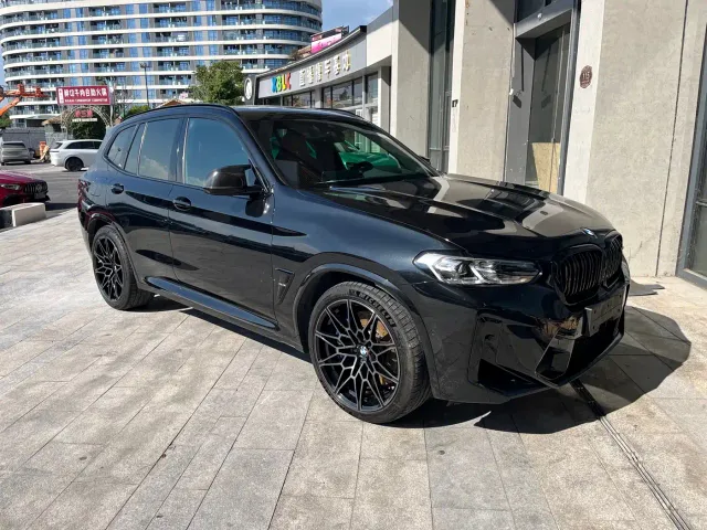 Фотография автомобиля — BMW X3 M