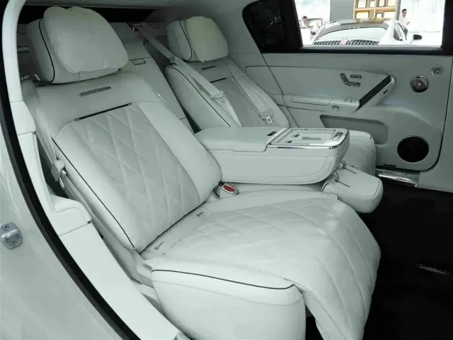 Zunjie Zunjie S800 2026 Model Extended Range Starlight Premium Edition 5-seater — Фото автомобиля 15