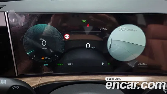Hyundai Santa Fe MX5 — Фото автомобиля 8