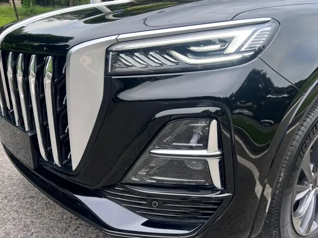 Hongqi HS5 — Фото автомобиля 4