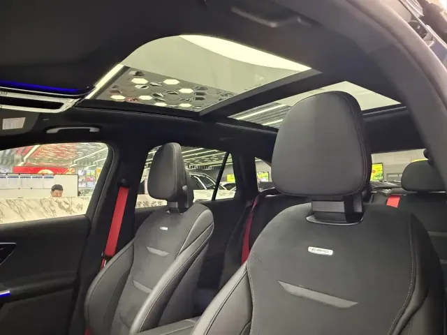 Mercedes-Benz Mercedes-Benz GLC AMG 2024 AMG GLC 43 4MATIC — Фото автомобиля 14