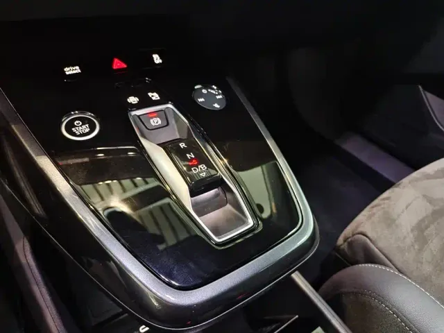 Audi Q4 e-tron — Фото автомобиля 8