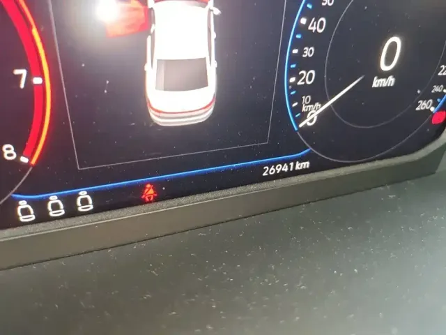 Volkswagen Passat — Фото автомобиля 4