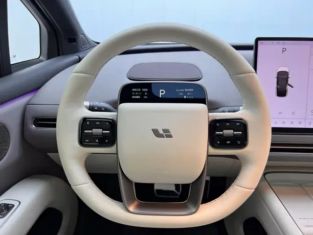 Li Auto i6 — Фото автомобиля 21