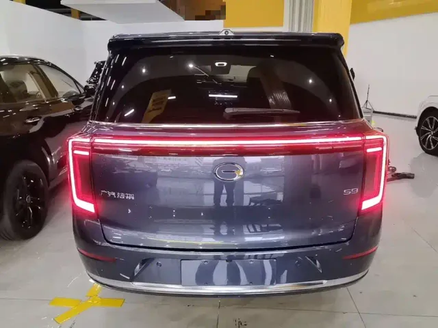 GAC Trumpchi Xiangwang S9 — Фото автомобиля 5
