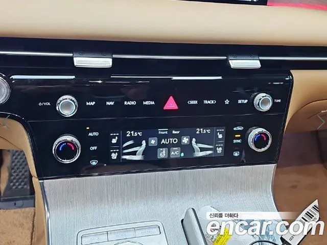 Genesis G80 RG3 — Фото автомобиля 10