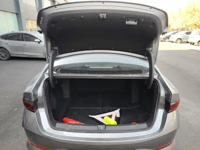 BYD Qin PLUS — Фото автомобиля 18
