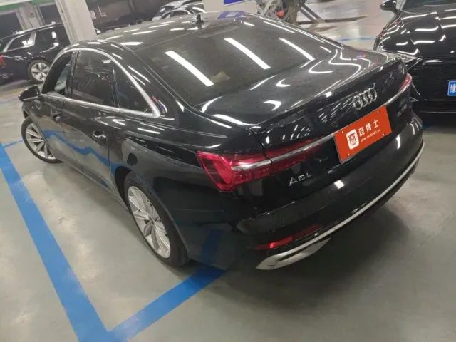Audi A6L — Фото автомобиля 6