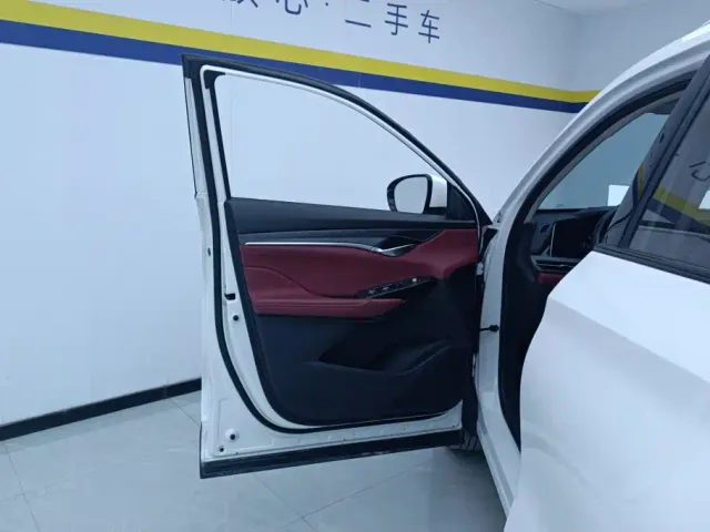 Changan CS75 Plus — Фото автомобиля 7