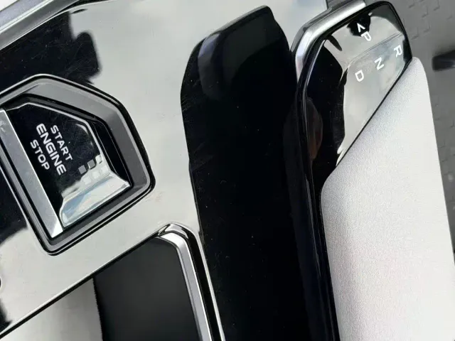 Changan UNI-T — Фото автомобиля 14