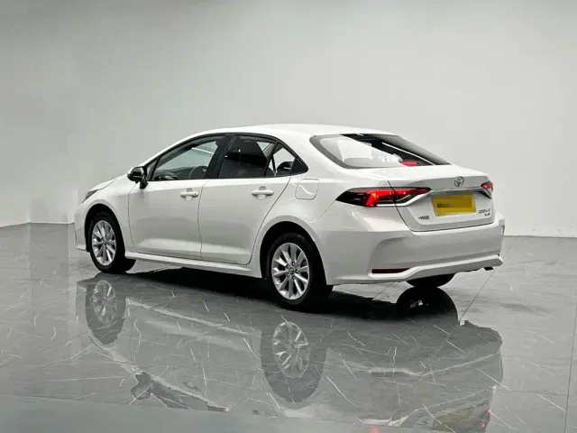 Toyota Corolla — Фото автомобиля 4