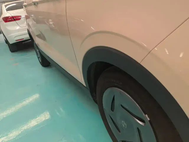 Leapmotor T03 — Фото автомобиля 20
