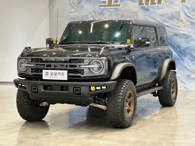 Фотография автомобиля — Ford Bronco