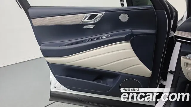 Genesis GV80 2.5T Бензин AWD — Фото автомобиля 17