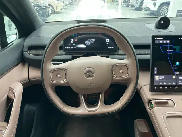 Nio EC6 — Фото автомобиля 11