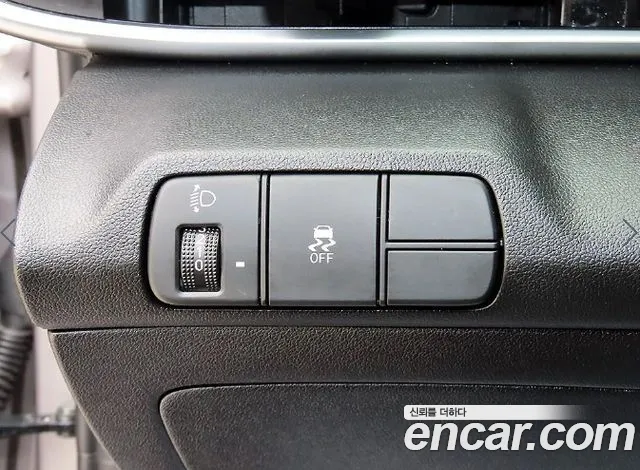 Hyundai AVANTE Новый Avante (CN7) — Фото автомобиля 12