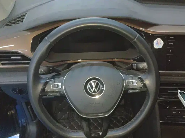 Volkswagen Tharu — Фото автомобиля 10