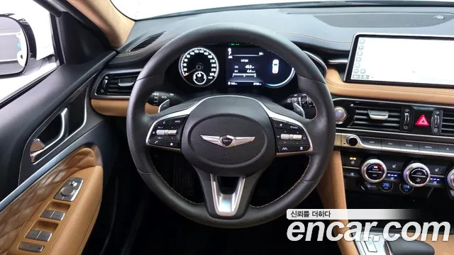 Genesis G70 — Фото автомобиля 19